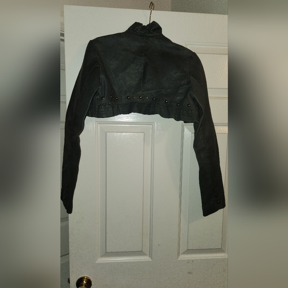 ARDEN B CROPPED 100%  LEATHER JACKET ! - Picture 3 of 3